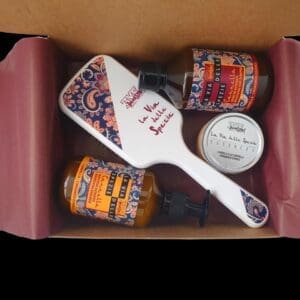 3ME LA VIA DELLE SPEZIE CANNELLA KIT   ( shampoo + mask + brush + candle )