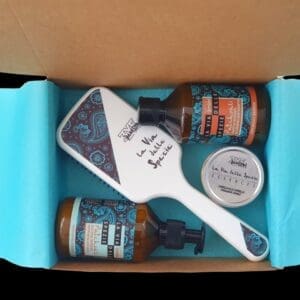 3ME LA VIA DELLE SPEZIE PATCHOULI KIT   ( shampoo + mask + brush + candle )
